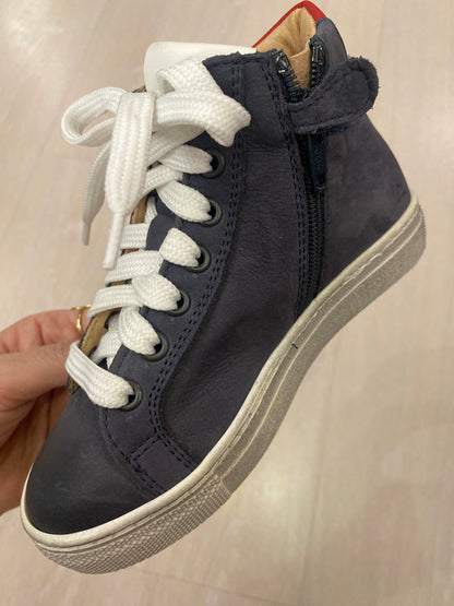 Sneakers alte in pelle blu dettagli rosso e bianco