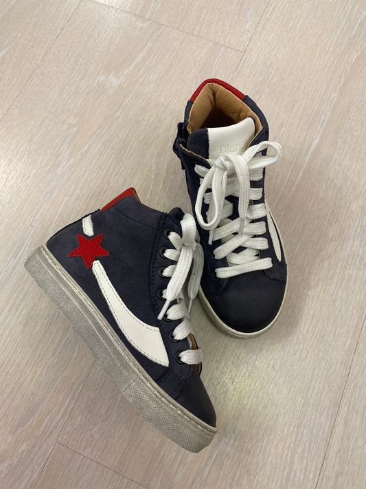 Sneakers alte in pelle blu dettagli rosso e bianco