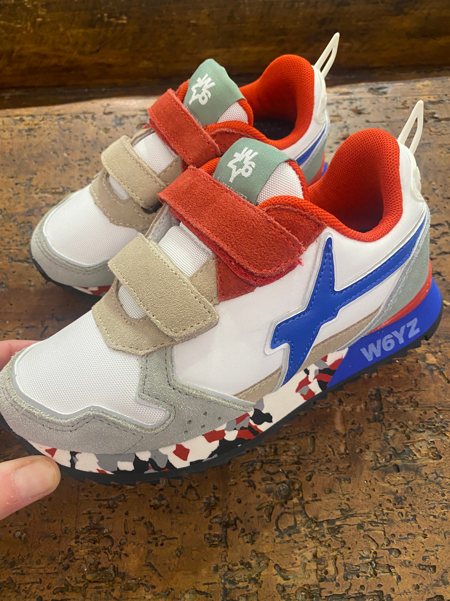 W6YZ sneaker tessuto tecnico e suede bianco azzurro rosso